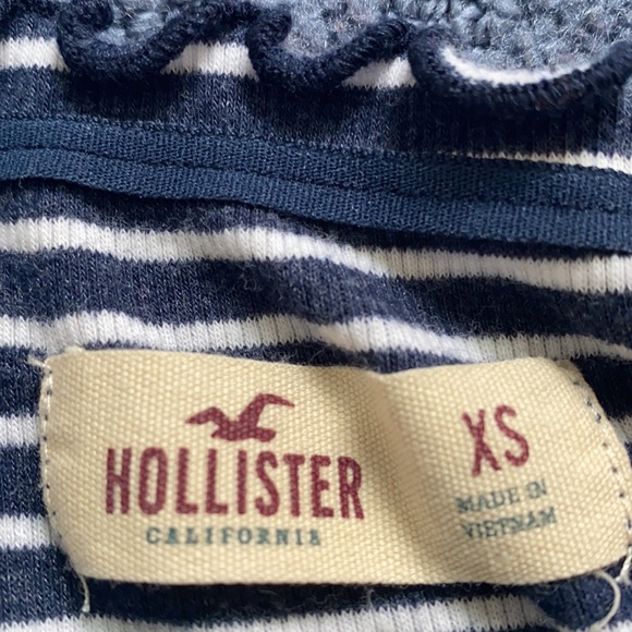 hollister striped scalloped off the shoulder top - Picture 2 of 2